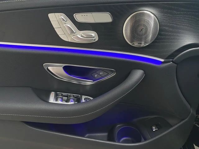 Mercedes-Benz E 220 AMG Line E 220 d Estate