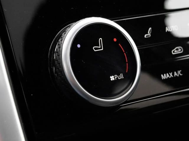 Land Rover Discovery Dynamic SE