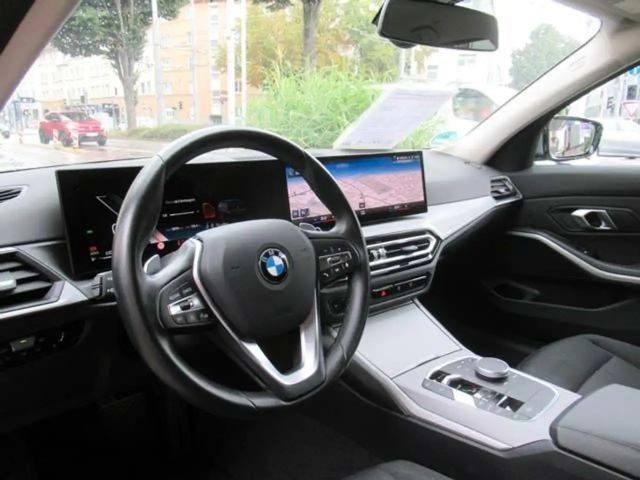 BMW 320 320d Touring xDrive