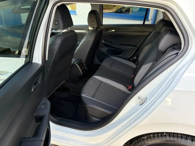 Volkswagen Golf 1.5 TSI Life