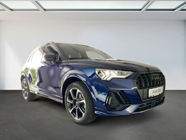 Audi Q3 35 TFSI Business S-Line