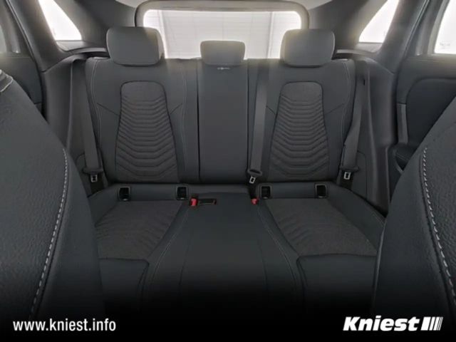 Mercedes-Benz GLA 180 Progressive