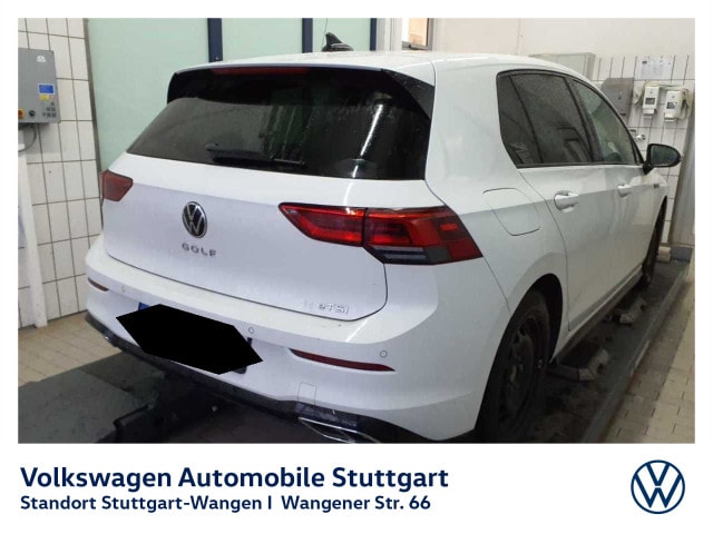 Volkswagen Golf 1.5 eTSI DSG R-Line