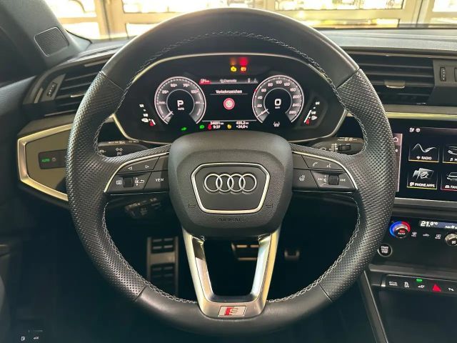 Audi Q3 45 TFSI Hybride S-Line