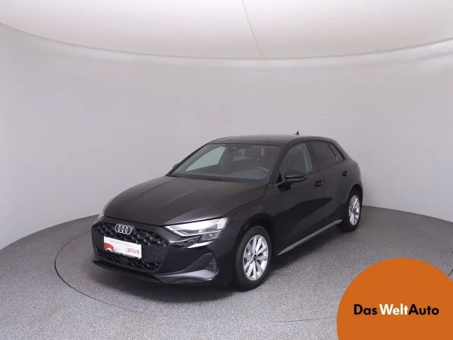 Audi A3 30 TFSI Sedan