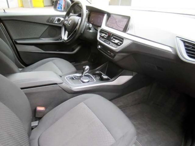 BMW 116 116d Advantage pakket Sedan