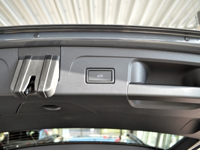 Volkswagen Touran DSG IQ.Drive