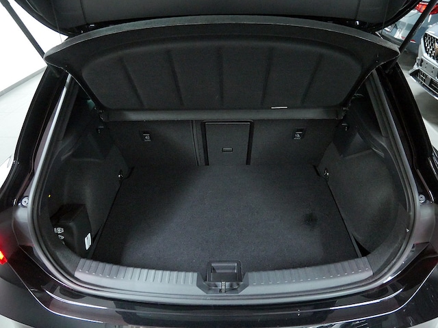 Cupra Leon Leon 1.5 eTSI  PDC SHZ KAMERA NAVI AHK ACC LED