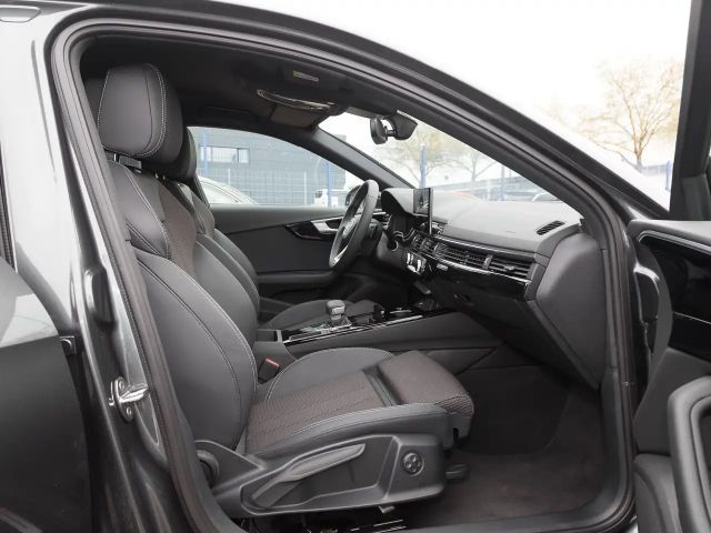 Audi A4 40 TFSI Quattro S-Line