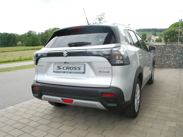 Suzuki S-Cross AllGrip Hybrid