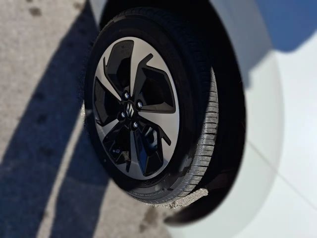 Suzuki Swift AllGrip Flash Hybrid