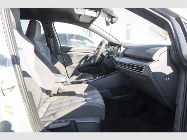 Volkswagen Golf 2.0 TSI DSG GTI Golf VIII Style