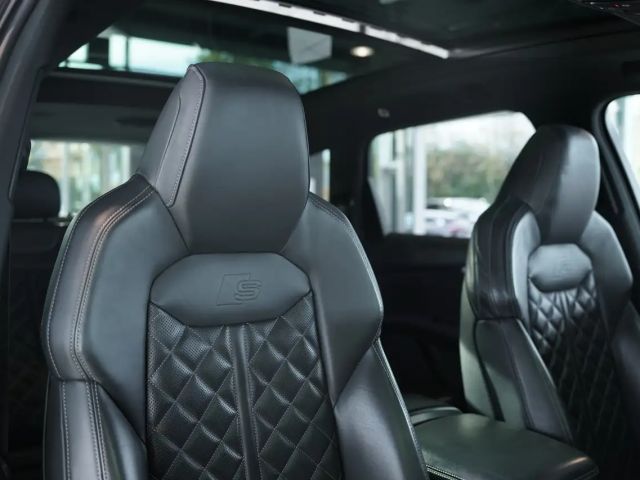 Audi Q7 50 TDI Quattro S-Line