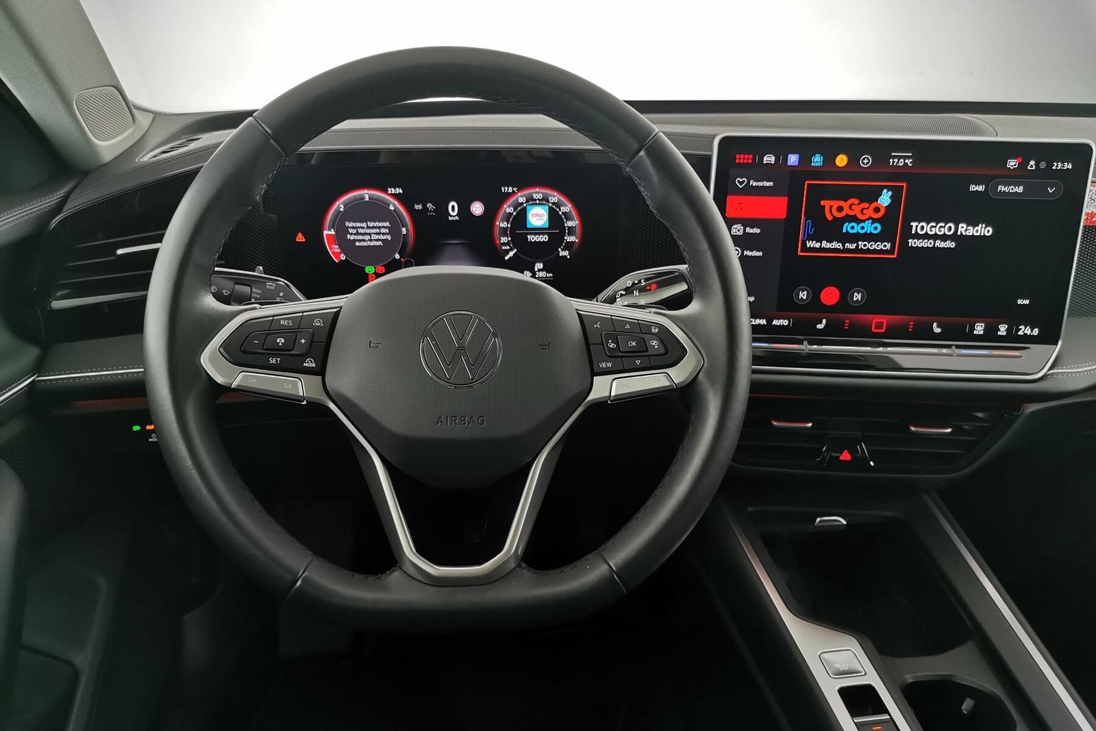 Volkswagen Passat 2.0 TDI Business IQ.Drive