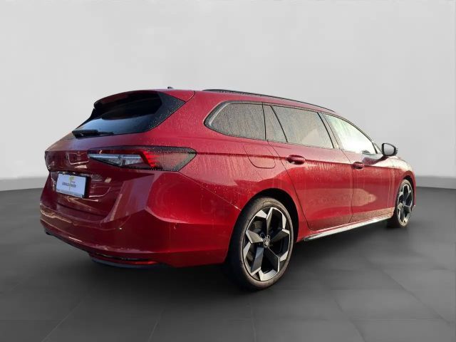 Skoda Superb 1.5 TSI Combi Sportline iV