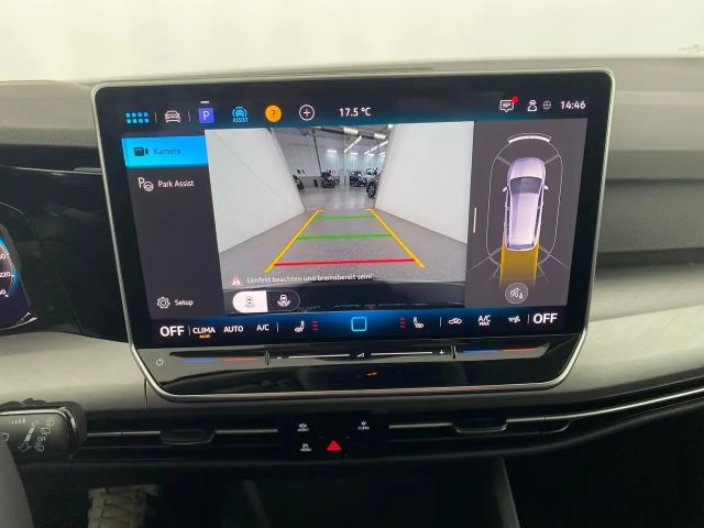 Volkswagen Golf Business DSG Variant