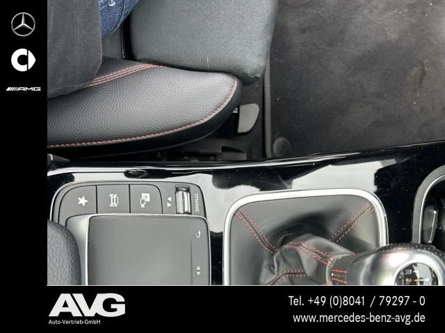 Mercedes-Benz A 200 AMG Line