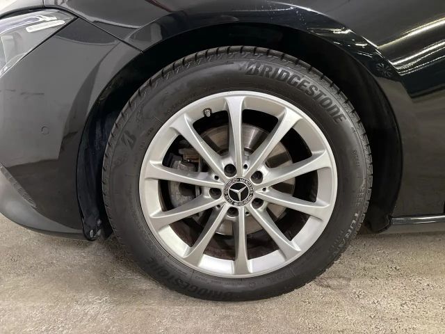 Mercedes-Benz CLA 200 CLA 200 d Shooting Brake