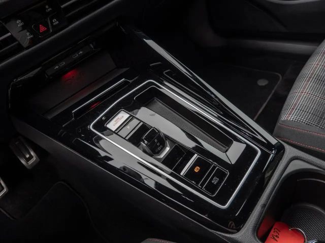 Volkswagen Golf 2.0 TSI DSG GTI Golf VIII