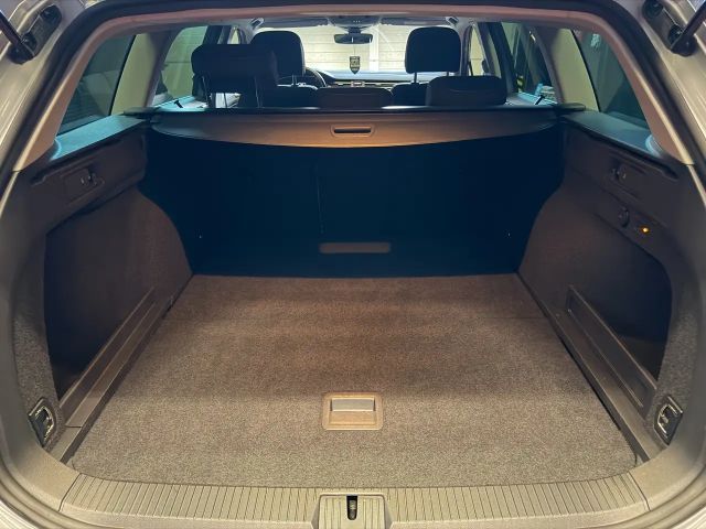 Volkswagen Passat Business DSG Variant