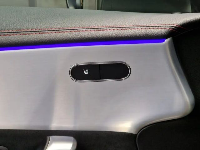 Mercedes-Benz CLA 180 AMG Line Coupé