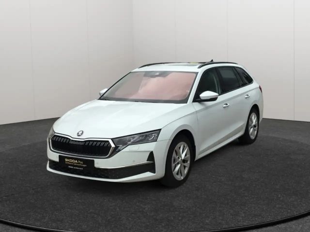 Skoda Octavia Combi Selection