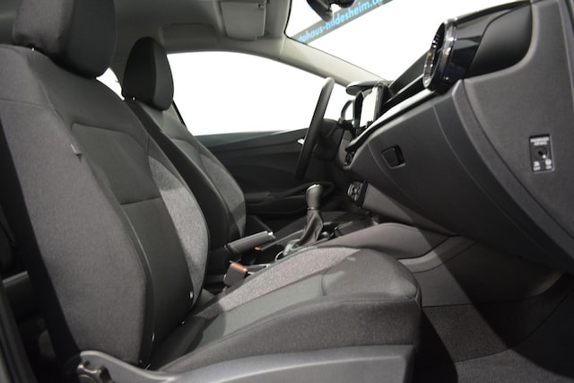 Skoda Fabia Fabia Essence 1,0l MPI, LED, PDC hinten, Lane