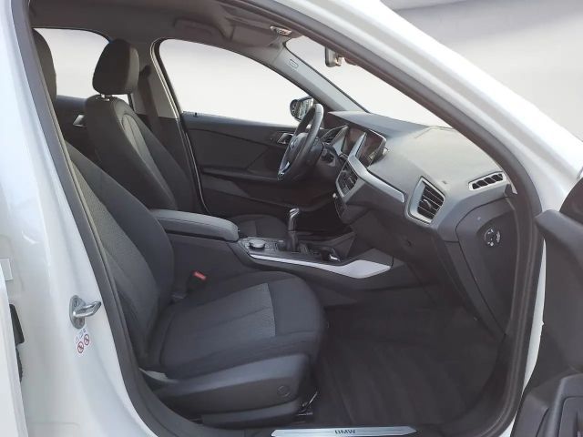 BMW 118 118i Advantage pakket Sedan