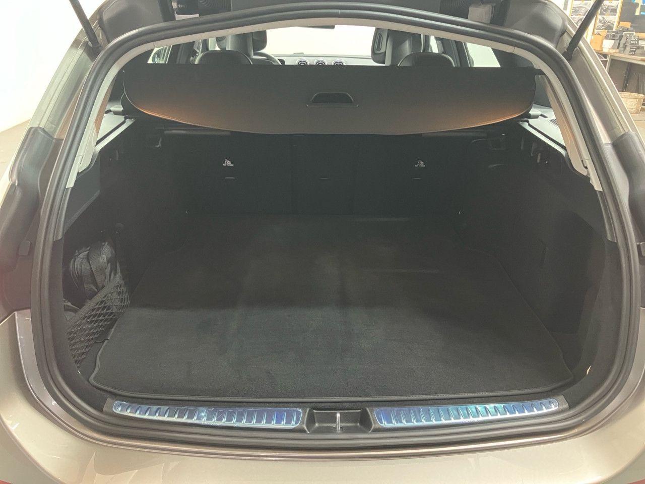 Mercedes-Benz C 200 AMG Line Estate