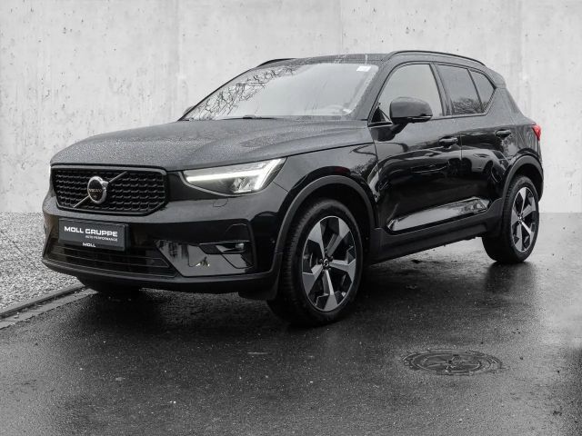 Volvo XC40 Dark Plus