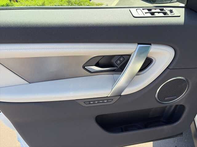 Land Rover Discovery Sport D200 Dynamic SE