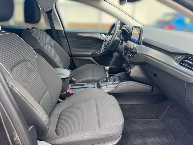 Ford Focus Titanium Wagon