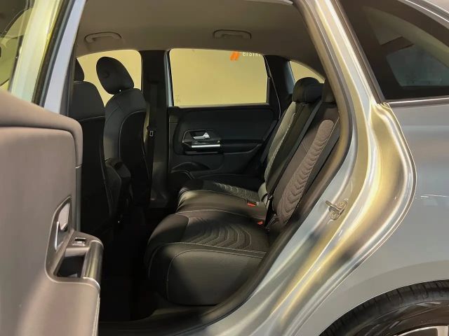 Mercedes-Benz B 200 B 200 d Progressive Sedan