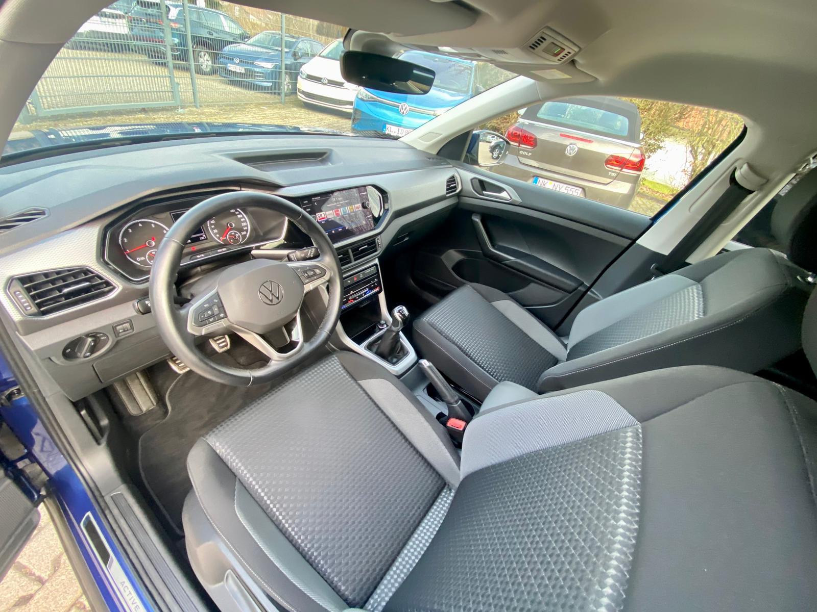 Volkswagen T-Cross Active