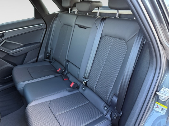 Audi Q3 35 TDI S-Line S-Tronic