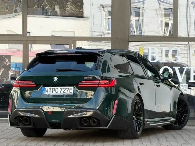 BMW M5 Touring Akrapovic KW V4 M-Performance