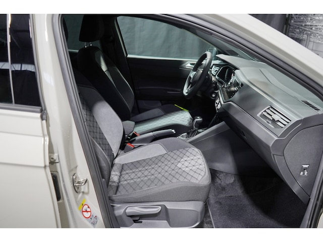 Volkswagen Polo 1.0 TSI DSG IQ.Drive R-Line