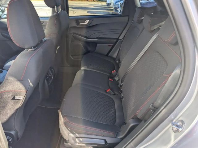 Ford Kuga Hybrid ST Line