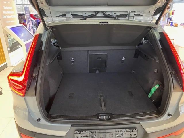 Volvo XC40 Dark Plus