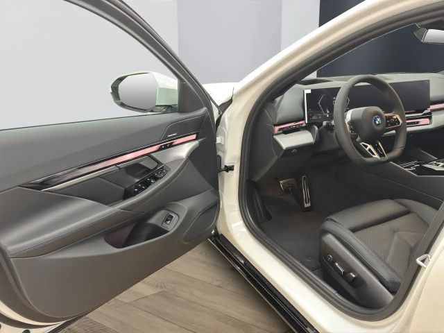 BMW 530 530e Touring