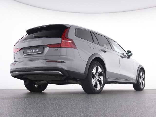 Volvo V60 Cross Country CC