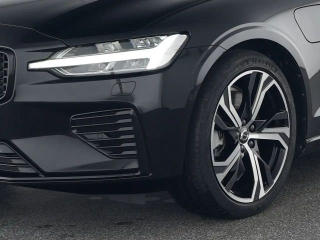 Volvo V60 AWD Dark Plus Recharge T8