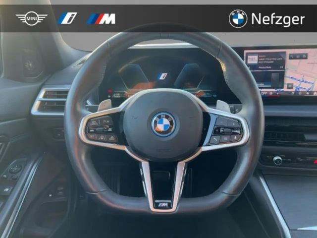 BMW 330 330e Touring xDrive