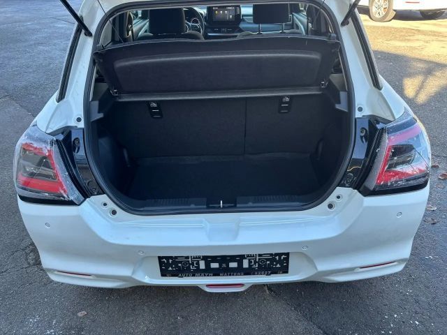 Suzuki Swift AllGrip Flash Hybrid