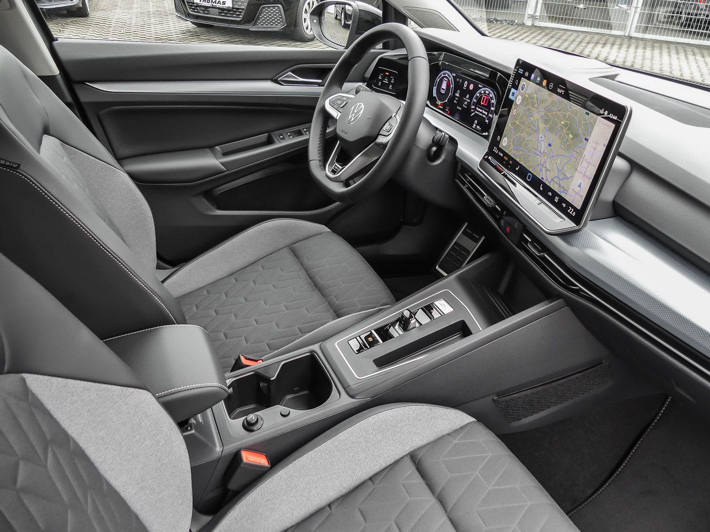 Volkswagen Golf 1.5 eTSI Life