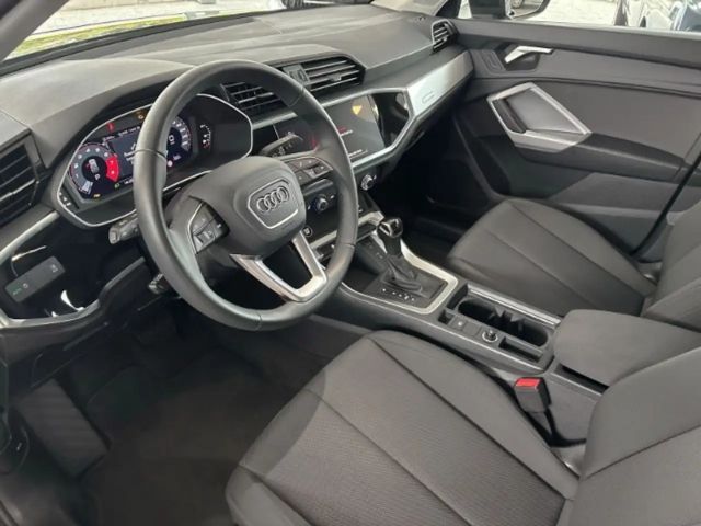 Audi Q3 35 TFSI S-Tronic