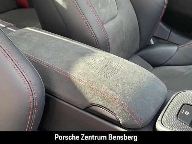 Porsche 992 4 Carrera Coupé GTS