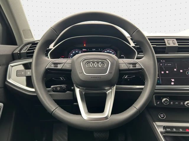 Audi Q3 35 TFSI S-Line