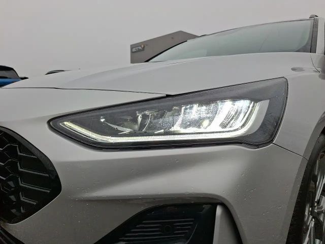 Ford Focus ST Line Wagon