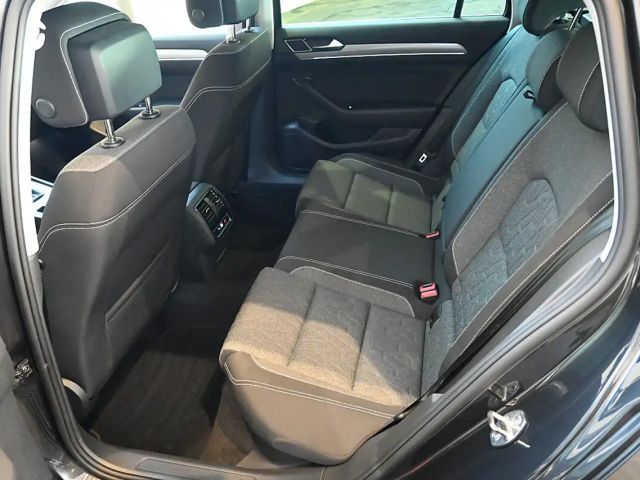 Volkswagen Passat Business Variant